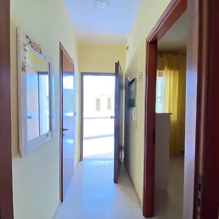 Lido Center 2 Apartment *